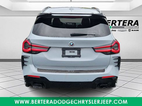 Used 2024 BMW X3 M40i w/ Premium Package image 5