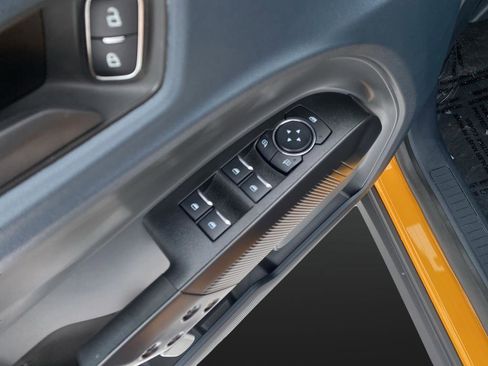 New 2026 Ford Maverick Lariat w/ Black Appearance Package image 38