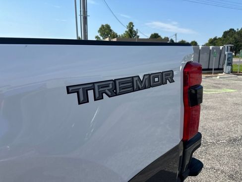 New 2026 Ford F250 King Ranch w/ Tremor Off-Road Package AWD/4WD image 11
