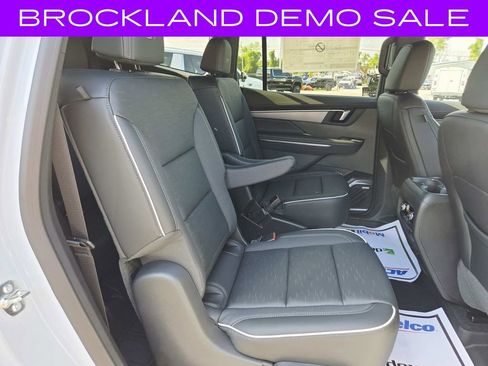 New 2026 Buick Enclave Sport Touring w/ Power Package AWD/4WD image 16