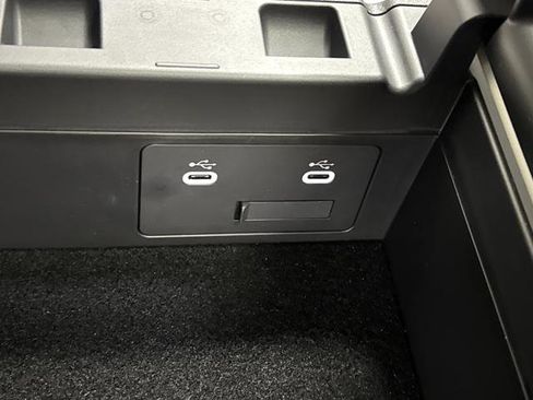 Used 2024 MAZDA CX-90 Plug-In Hybrid w/ Premium Plus image 23