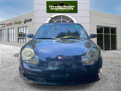 Used 2000 Porsche 911 Carrera 4 AWD/4WD image 2