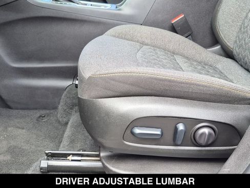 Used 2024 Chevrolet Equinox LT FWD image 15