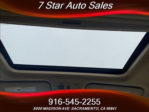 Used 2014 GMC Yukon XL Denali image 19