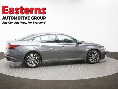 Used 2025 Nissan Altima 2.5 SL image 44