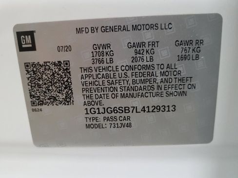 Used 2020 Chevrolet Sonic LT FWD image 33