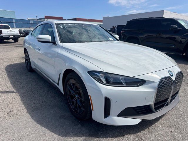 Used 2025 BMW i4 eDrive40 w/ M Sport Package RWD image 3