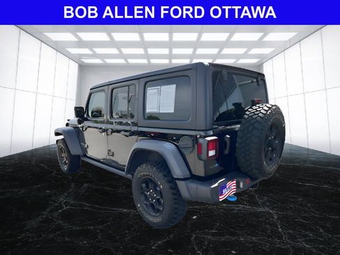 Used 2023 Jeep Wrangler Unlimited AWD/4WD image 3