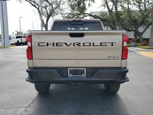 Used 2023 Chevrolet Silverado 1500 ZR2 w/ Technology Package image 8