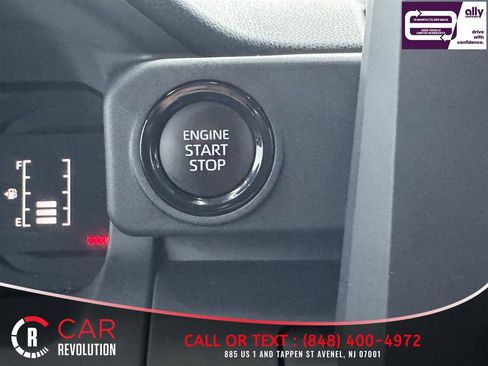 Used 2024 Toyota Tacoma SR RWD image 19