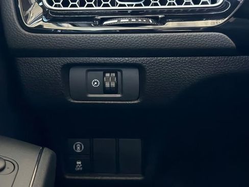 Certified 2024 Honda Civic LX image 31