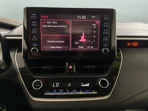 Used 2020 Toyota Corolla LE FWD image 15