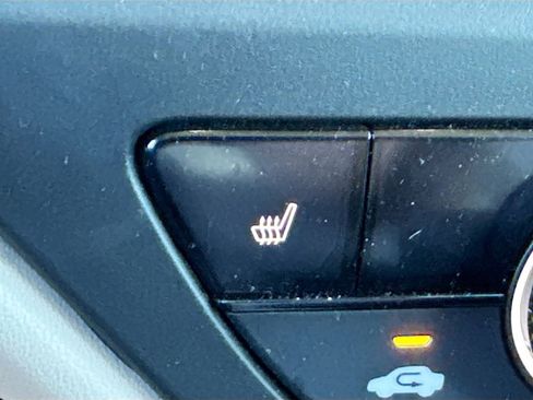 Used 2024 Honda Accord EX image 19