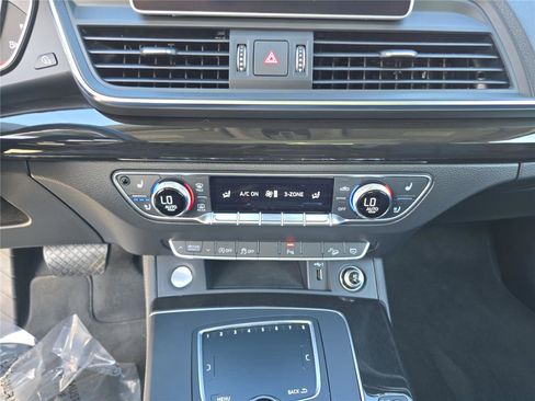 Used 2018 Audi Q5 Prestige image 29