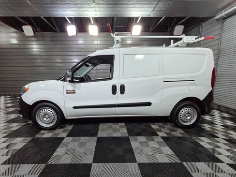 Used 2018 RAM ProMaster City Tradesman image 8
