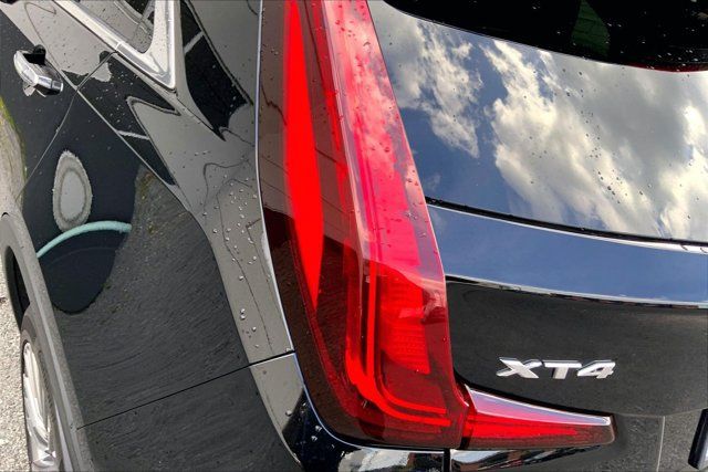 Used 2024 Cadillac XT4 Premium Luxury AWD/4WD image 28
