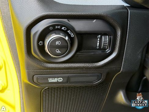 Certified 2024 Jeep Gladiator Sport image 19