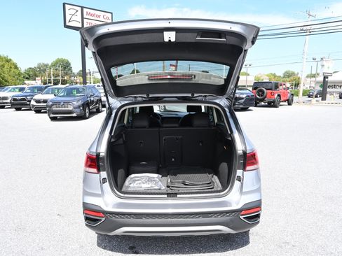 Used 2022 Volkswagen Taos SE image 27