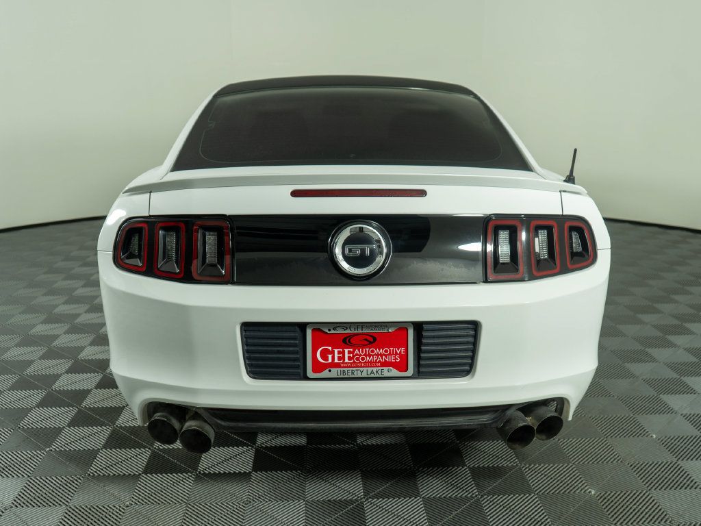 Used 2014 Ford Mustang GT RWD image 5