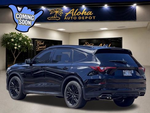 Used 2023 Acura MDX w/ Advance Package AWD/4WD image 3