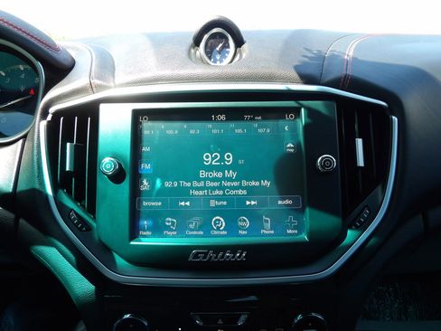 Used 2016 Maserati Ghibli Sedan 4D image 19