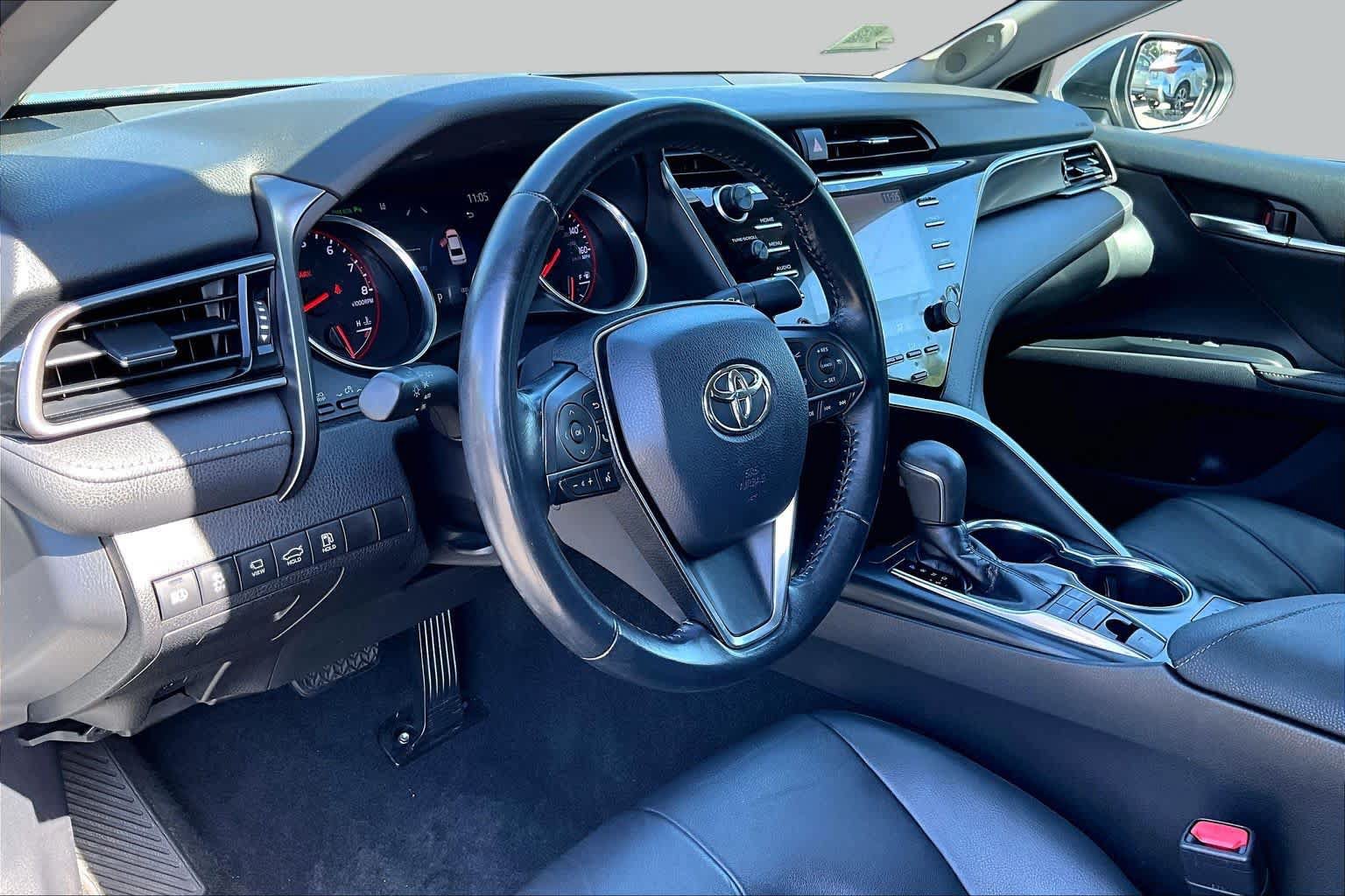 Used 2019 Toyota Camry XSE w/ Driver Assist Package FWD image 16