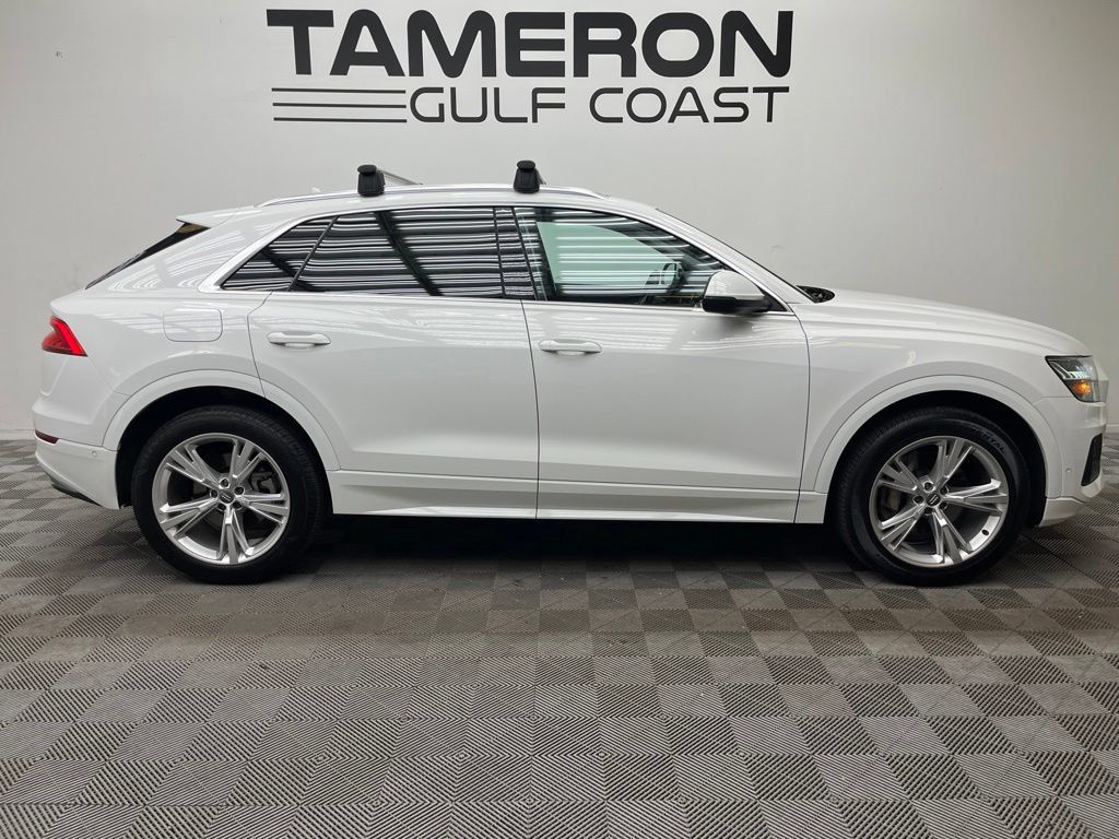 Used 2019 Audi Q8 Prestige AWD/4WD image 4