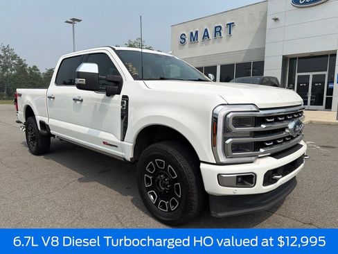 Used 2024 Ford F350 Platinum AWD/4WD image 3