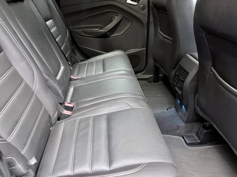 Used 2017 Ford Escape Titanium AWD/4WD image 14