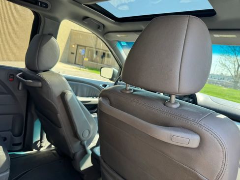 Used 2010 Honda Odyssey EX-L image 30