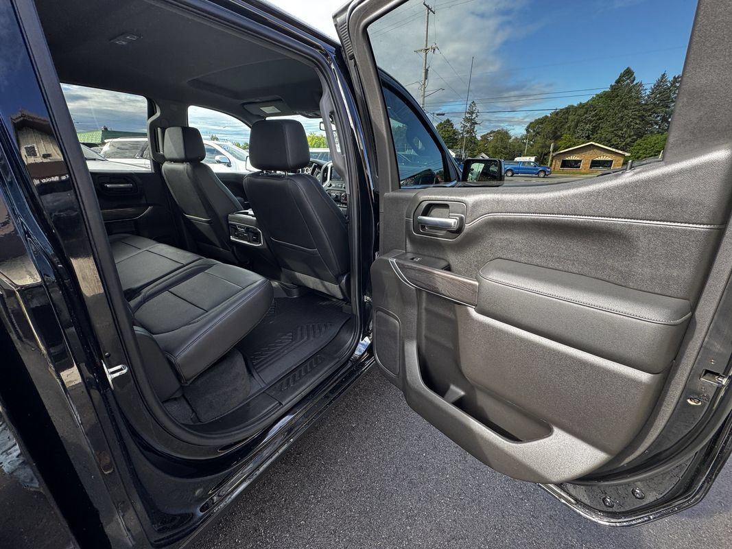 Used 2021 Chevrolet Silverado 1500 LTZ AWD/4WD image 31