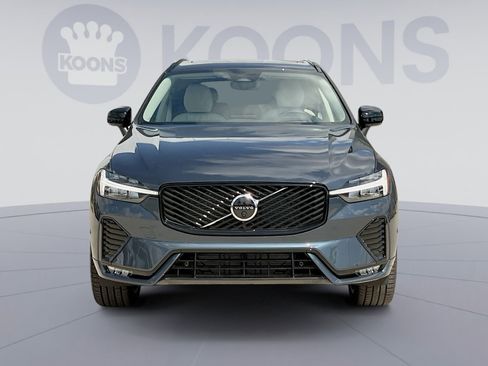 New 2026 Volvo XC60 B5 Ultra w/ Climate Package image 11
