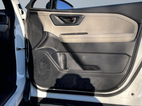 Certified 2026 Subaru Forester Premium image 18