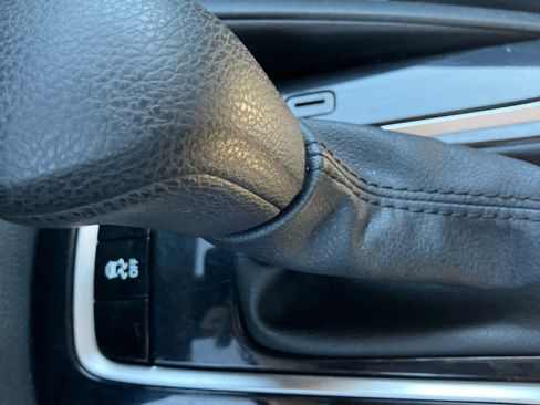 Used 2023 Toyota Corolla LE image 24