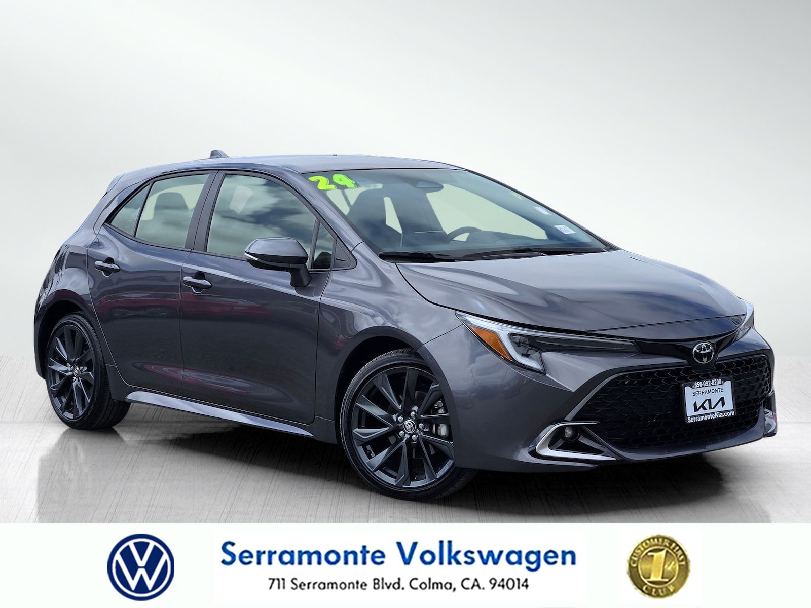 Used 2024 Toyota Corolla XSE FWD image 1