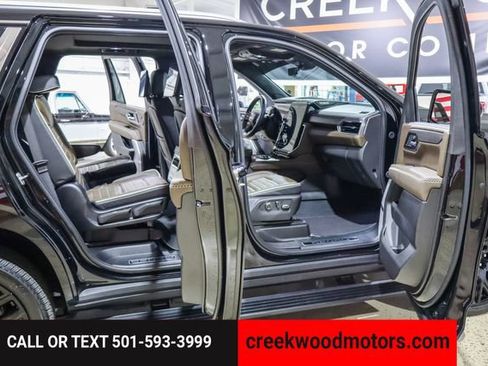 Used 2025 GMC Yukon Denali Ultimate AWD/4WD image 41