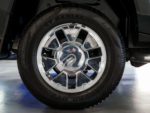 Used 2008 HUMMER H3 image 32