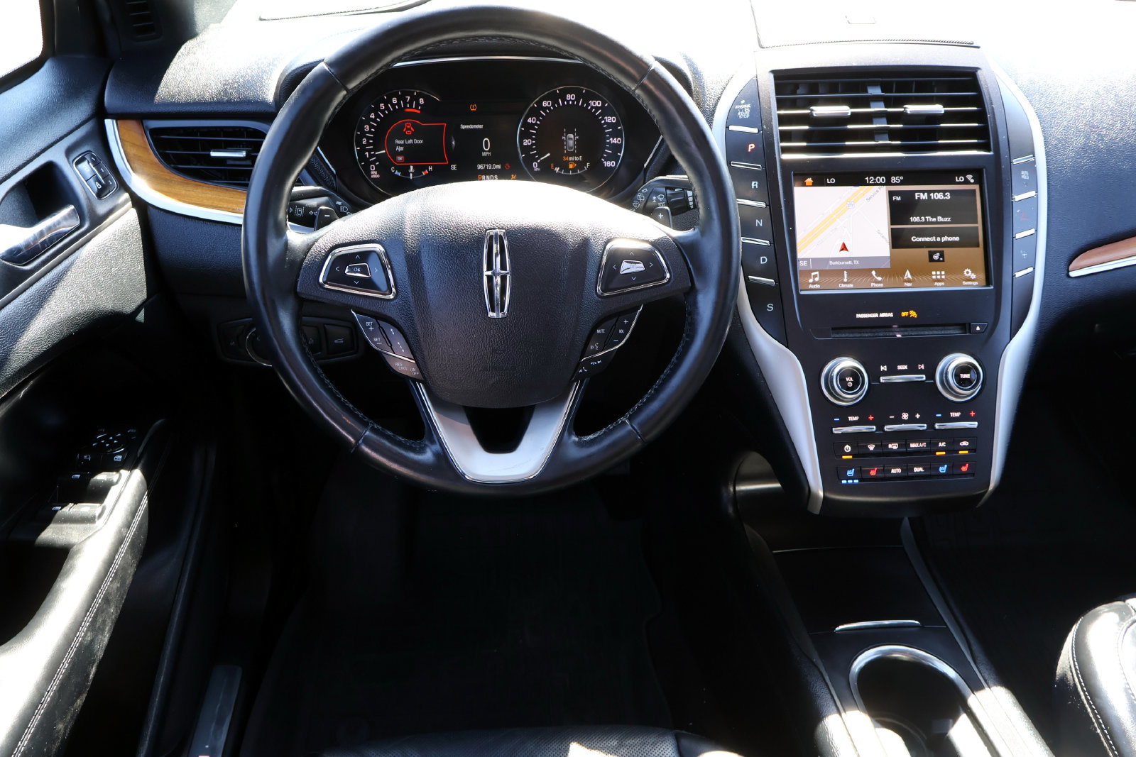 Used 2018 Lincoln MKC Reserve AWD/4WD image 16