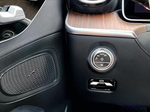 New 2026 Mercedes-Benz C 300 Sedan image 13