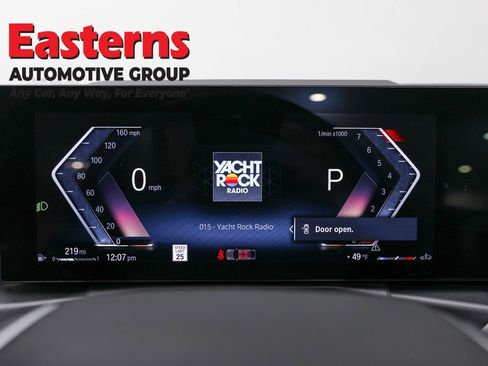 Used 2024 BMW 430i xDrive Convertible AWD/4WD image 18