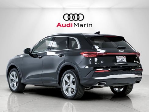 Used 2025 Audi Q5 Premium Plus w/ Premium Plus AWD/4WD image 3