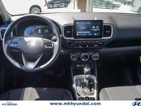 New 2026 Hyundai Venue SEL FWD image 13