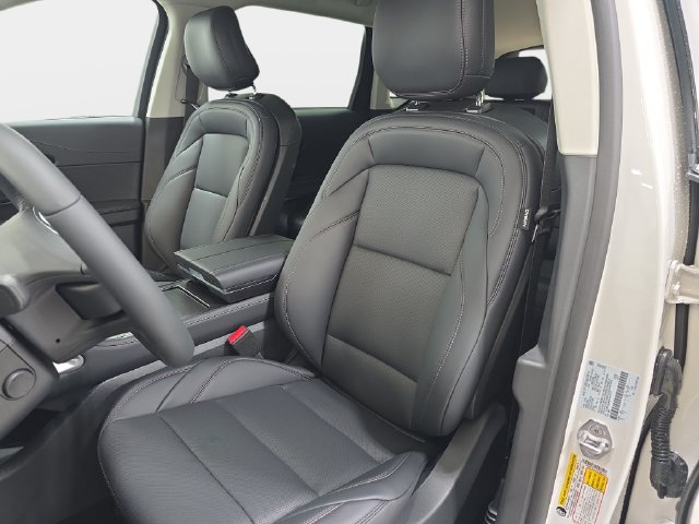 New 2026 Lincoln Nautilus Premier AWD/4WD image 12