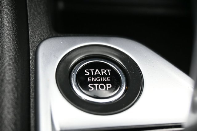 Used 2025 Nissan Sentra SV w/ All-Weather Package FWD image 23