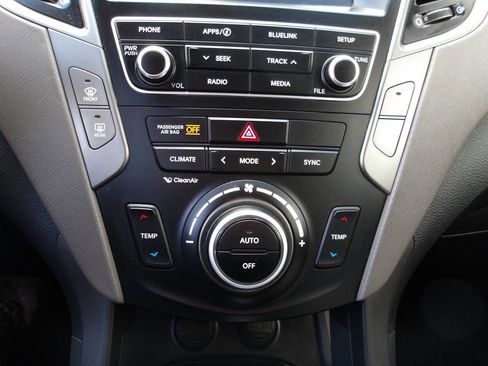 Used 2017 Hyundai Santa Fe Sport AWD/4WD image 14