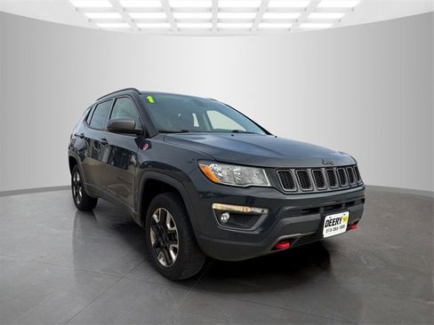Used 2018 Jeep Compass Trailhawk w/ Cold Weather Group image 2