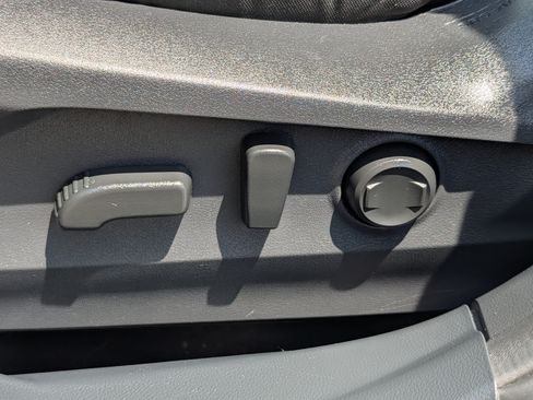 Used 2025 Subaru Legacy Premium AWD/4WD image 20