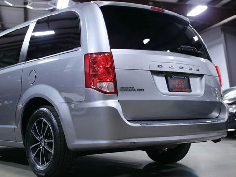 Used 2019 Dodge Grand Caravan GT image 13