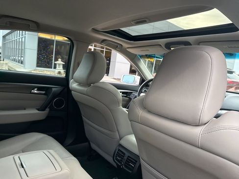 Used 2012 Acura TL SH-AWD image 9