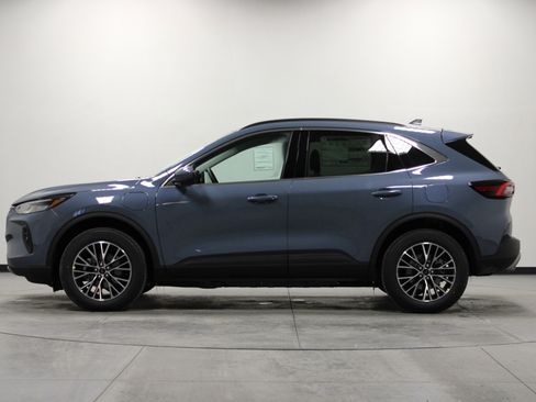 New 2026 Ford Escape SE image 7